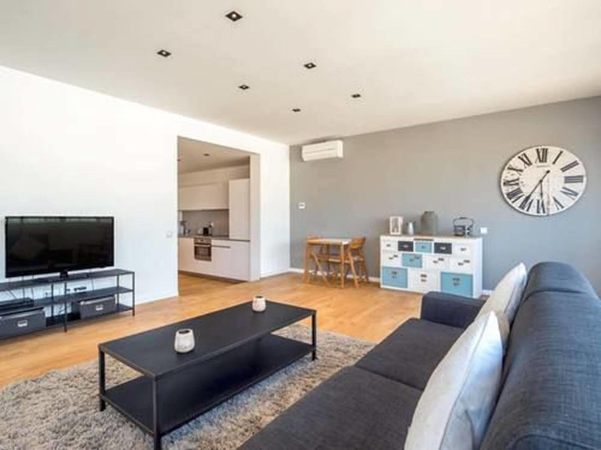 Rent Top Apartments Near Plaza De Catalunya Barcelona Exterior foto